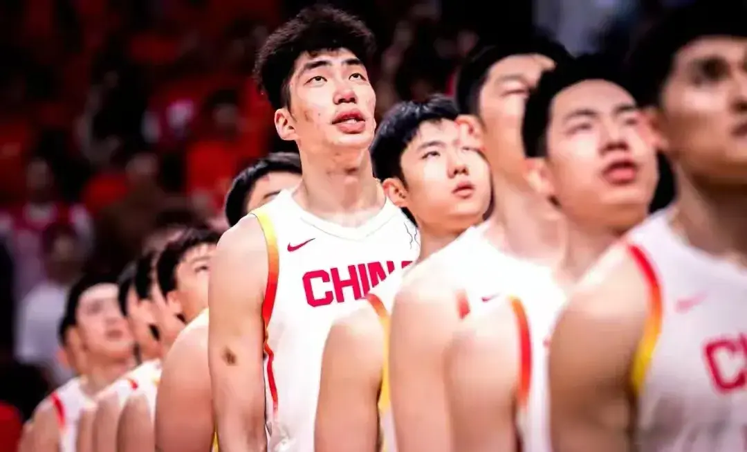 出一番新天, 一次代表国