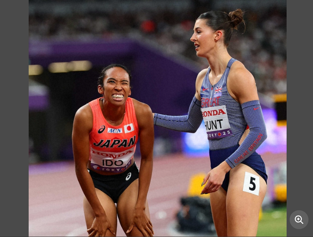 必须跟上, 奇迹般地获 必须跟上, 奇迹般地获