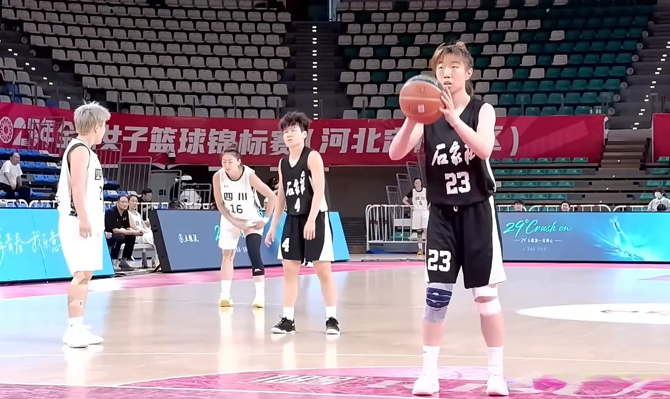 苏蓥滢, 续砍分, 四川女篮