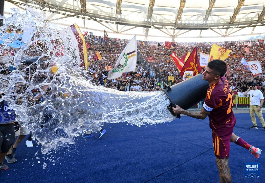 赛第四轮比, 林格利亚摄, img 赛第四轮比, 林格利亚摄, img