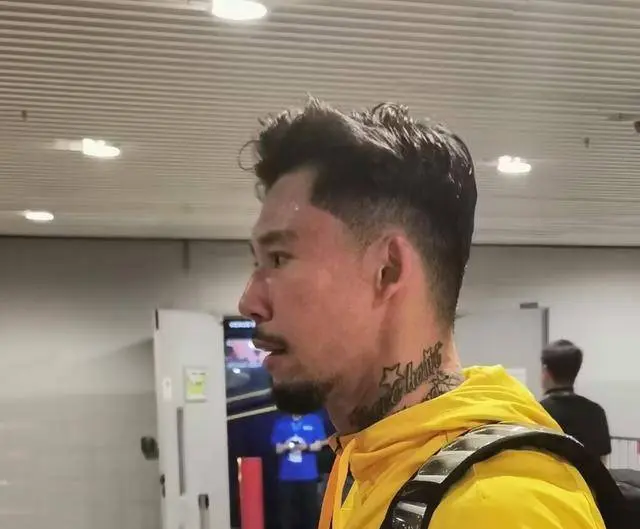 是成功顶走, entit