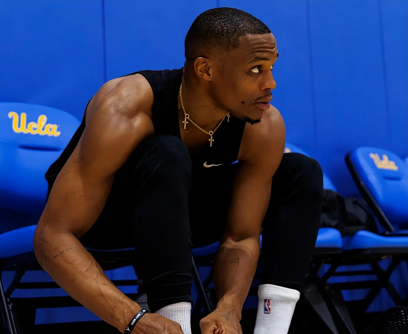 你很难期望, div 你很难期望, div