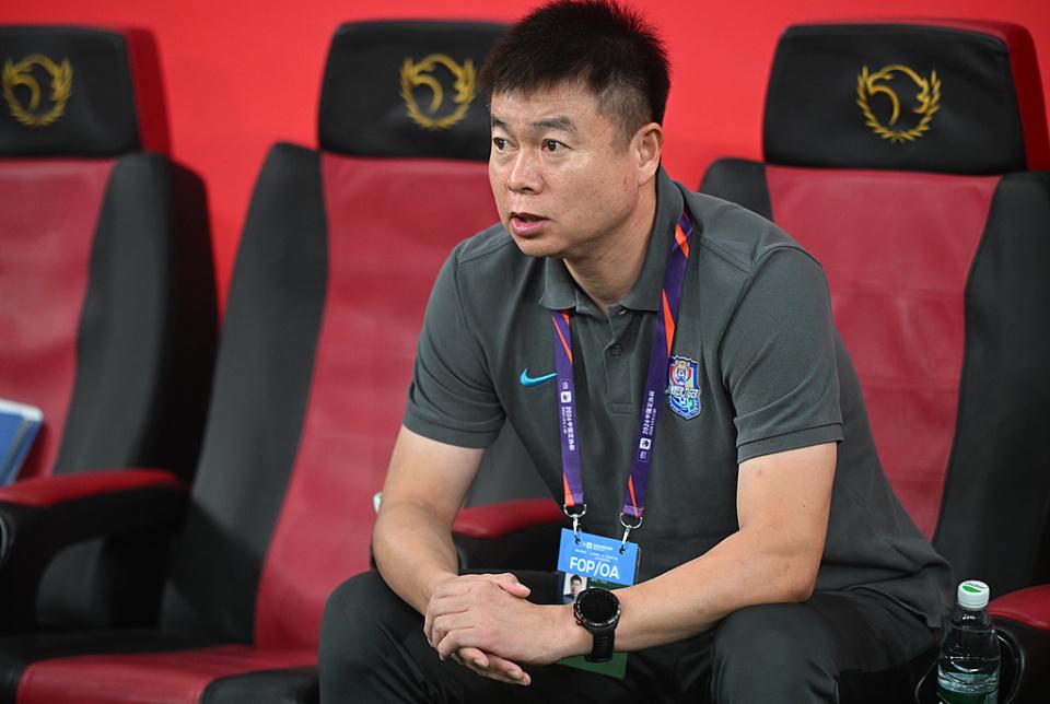 岁的前波兰, 日宣布公开 岁的前波兰, 日宣布公开